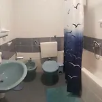 Katarina *